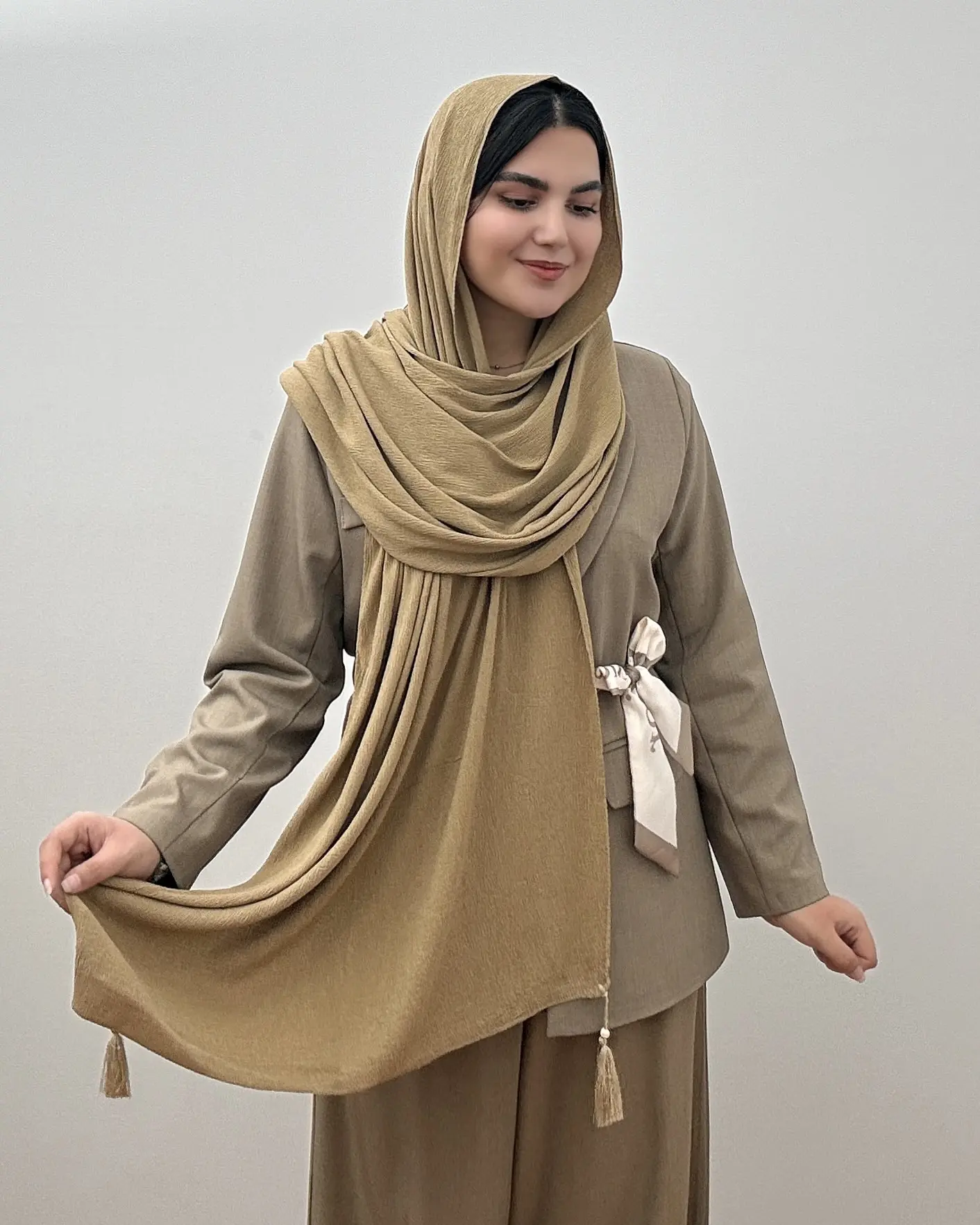 شال زنانه برشکا منگوله دار